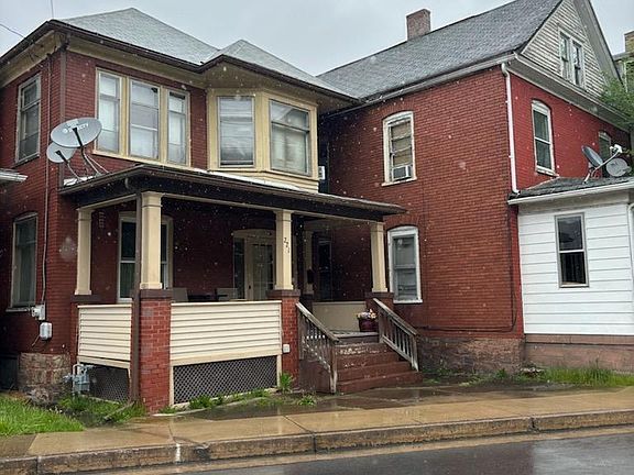 2nd image of 221 Champlain Ave
