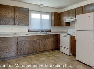 107 2nd Ave NE, Surrey, ND 58785