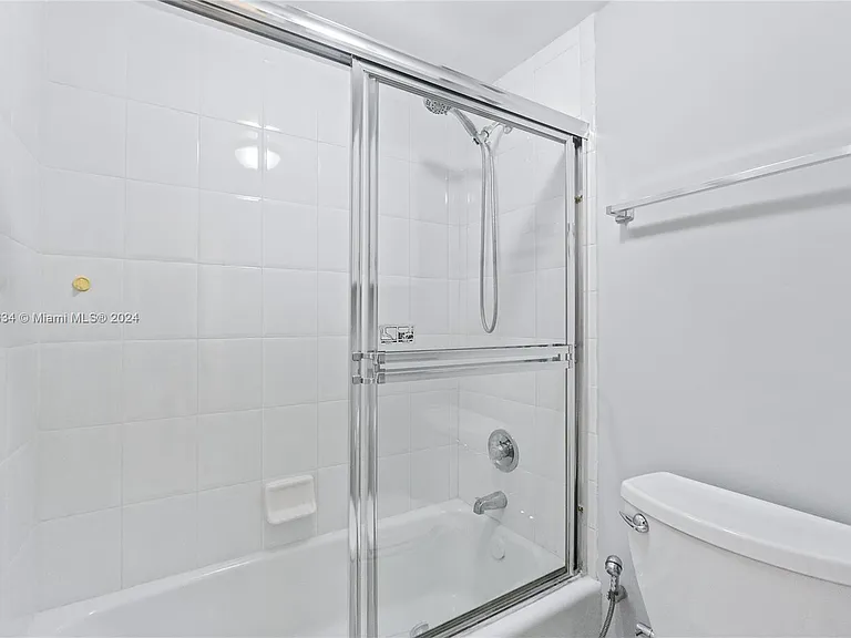 100 Lincoln Rd #1016 — Photo 14