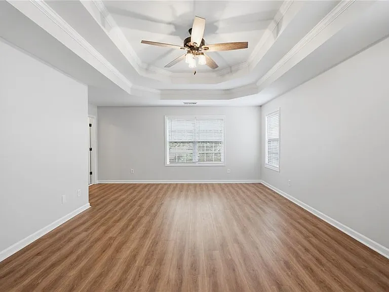 2148 Splitrail Trl NE — Photo 34