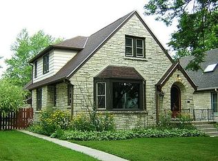 3311 N 57th St, Milwaukee, WI 53216