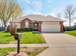 5574 W Josh St, Springfield, MO 65802