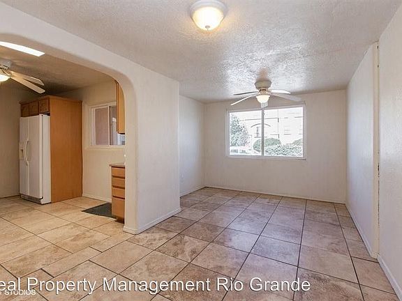 5th image of 2206 Espanola St NE