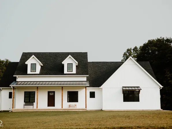 960 E Bonebrake Rd, Veedersburg, IN 47987