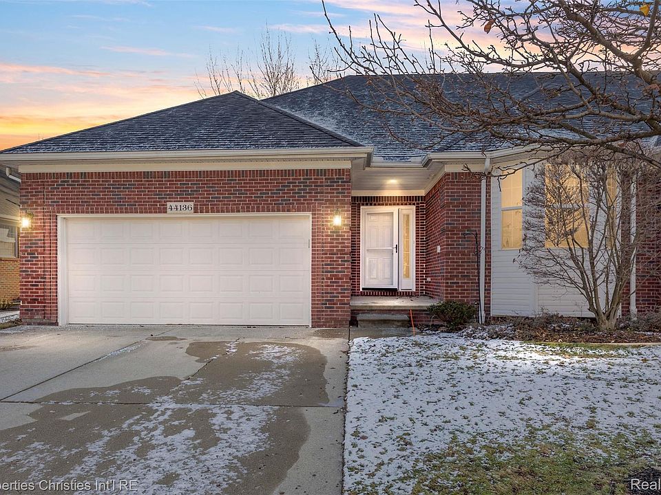 1st image of 44136 Orion Dr