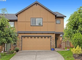 9943 SE Merlo St, Happy Valley, OR 97086