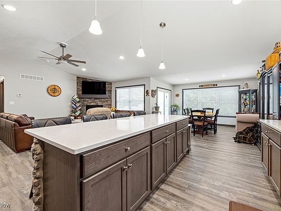 4th image of 5052 Catawba Place Ln