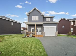 18 Challenger Crescent, Paradise, NL A1L4B9