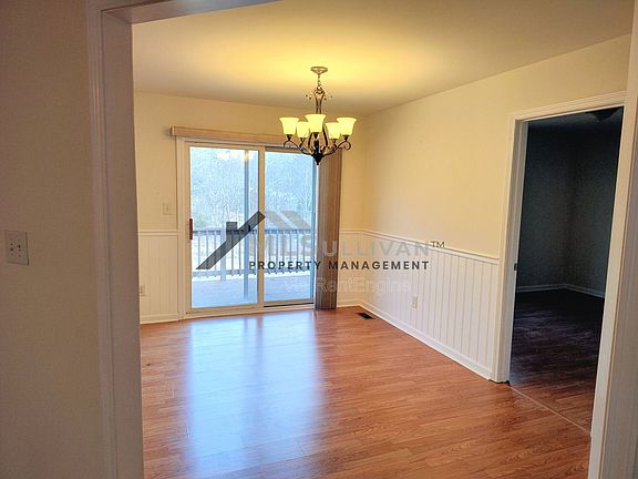 5th image of 312 Lakeshore Dr
