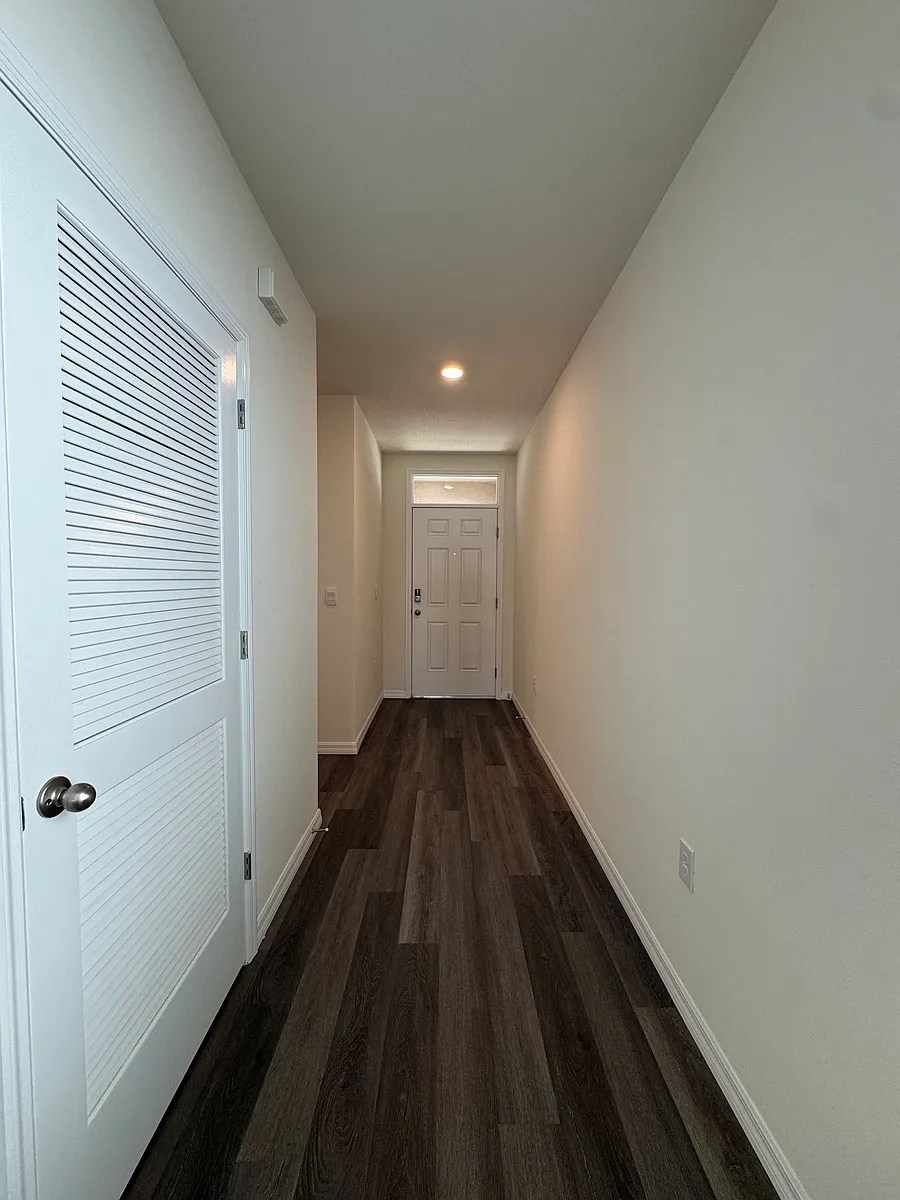 Building Photo - 6131 Galloping Dr