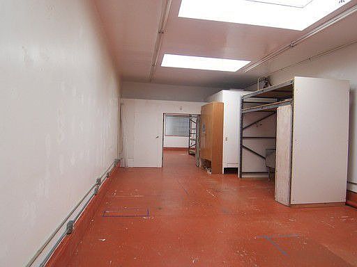 4th image of 850 Shotwell St