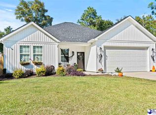 1609 Baywood Cir, Hartsville, SC 29550