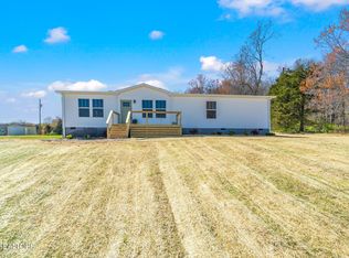 480 Greenbriar Rd, Sweetwater, TN 37874