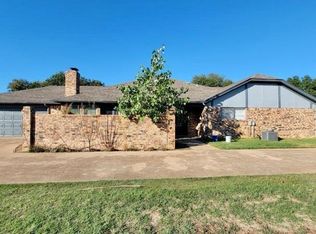 7426 Wind Chime Dr, Fort Worth, TX 76133