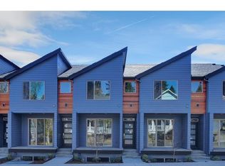 1806 SW Iowa St #4, Portland, OR 97239