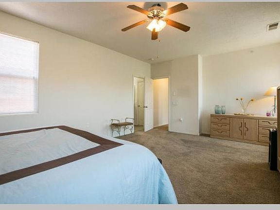 5th image of 601 Menaul Blvd NE Unit 1406
