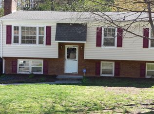 5546 Cynthia Dr, Roanoke, VA 24018