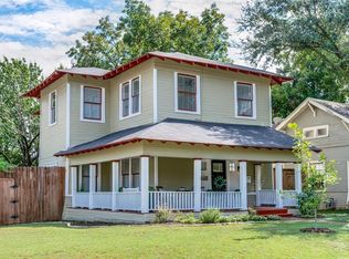 202 S Edgefield Ave, Dallas, TX 75208