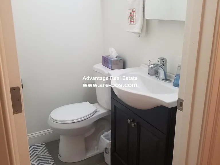 121 Webster Ave #3 — Photo 6