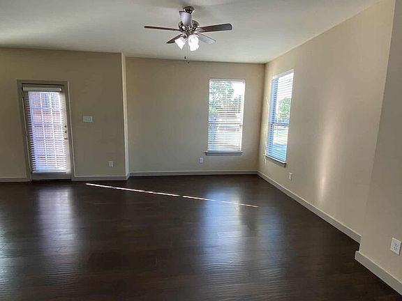 4th image of 3605 Valley Vista Dr #207