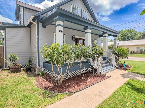 4th image of 308 S De Leon St