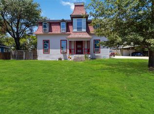 105 Pacific Ave, Terrell, TX 75160