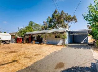2012 Thibodo Rd, Vista, CA 92081