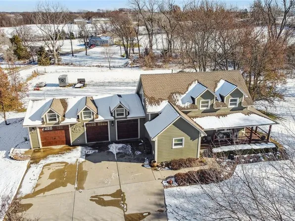 4015 N 123rd St, Kansas City, KS 66109