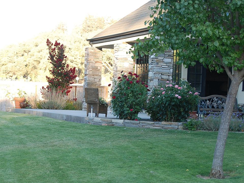 1st image of 10917 Goldsborough Cir
