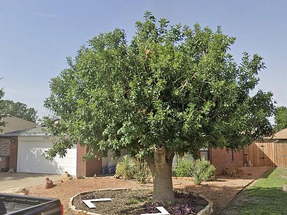 3rd image of 2701 Regent Blvd
