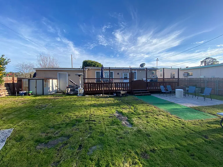 917 Evergreen Ln — Photo 22