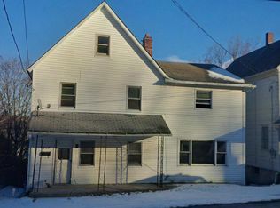 154 Swamp Brook Rd, Hawley, PA 18428