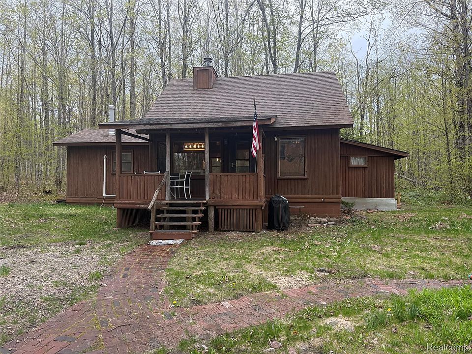 1st image of 8641 Springdale Dr