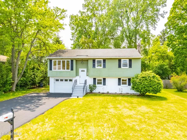 18 Barker Street, Albany, NY 12205