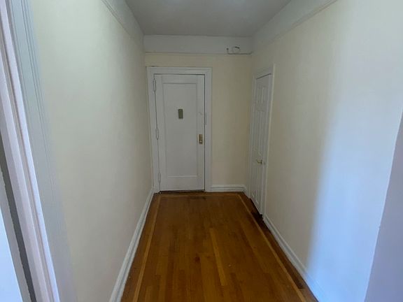 4th image of 815 W 181st St APT 4A