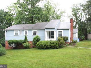 2200 Victor Ct, Silver Spring, MD 20906