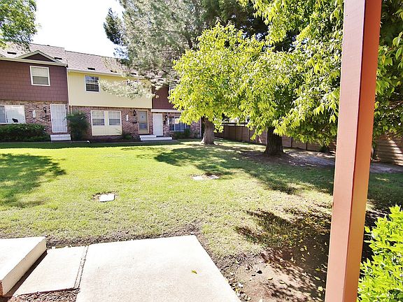 2nd image of 6351 Wexford Cir