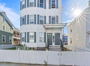 359-361 Lake Ave, Manchester, NH 03103