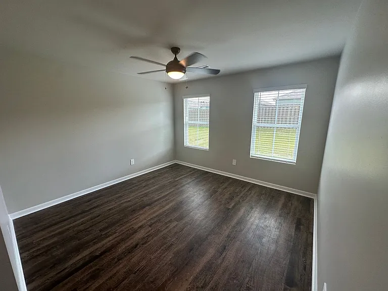 1634 Dryden St SE — Photo 7