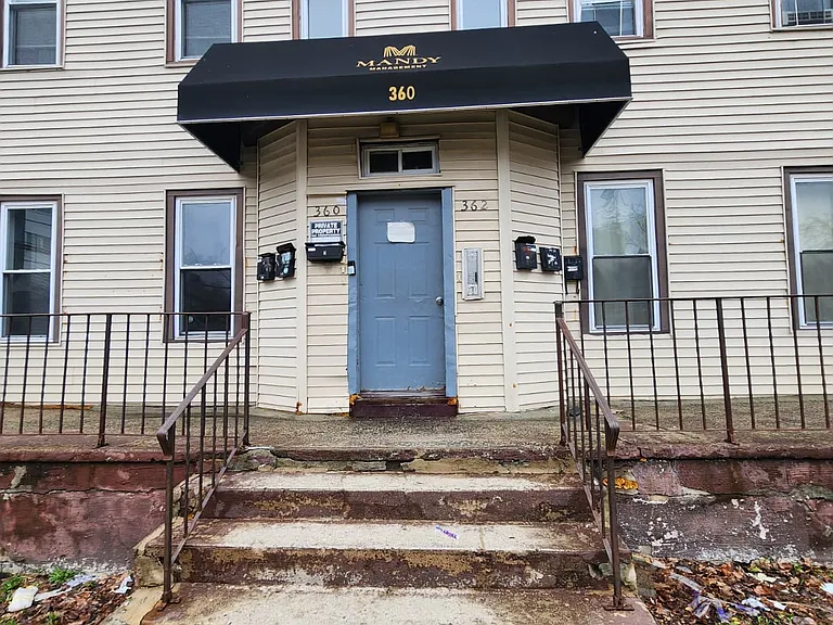 360 Dixwell Ave #1LL — Photo 13