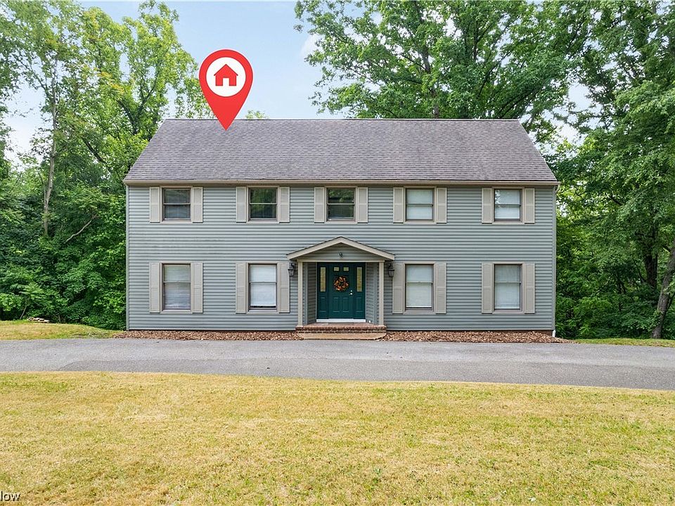 1st image of 47600 Deerfield Dr
