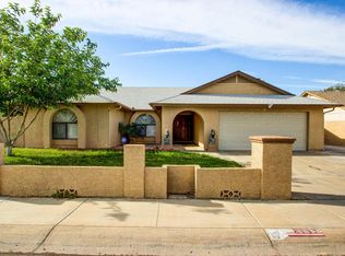 8137 W Tuckey Ln, Glendale, AZ 85303