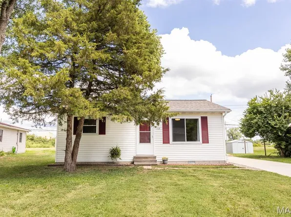 112 Cottage Hill Dr, O'Fallon, IL 62269