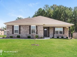 105 Lesson Cir, Owens Cross Roads, AL 35763