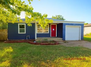 1205 Old Main St, Newton, KS 67114
