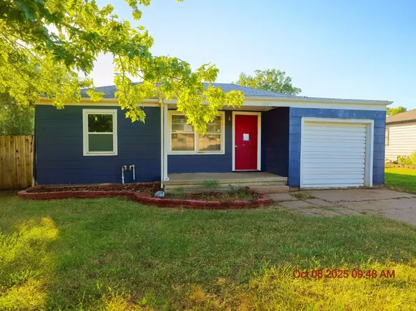 1205 Old Main St, Newton, KS 67114
