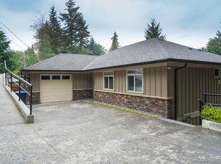 5886 Sandy Hook Rd, Sechelt, BC V0N3A4