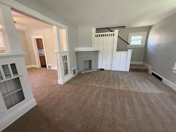 2nd image of 857 5th Ave
