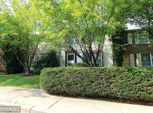 6 Mountain Laurel Ct, Gaithersburg, MD 20879