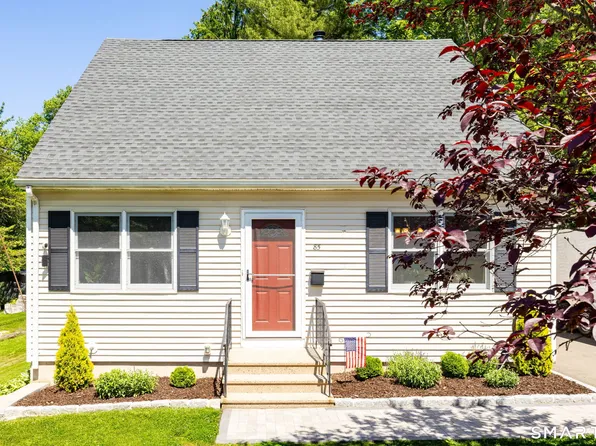 85 Pleasant View Avenue, Bristol, CT 06010
